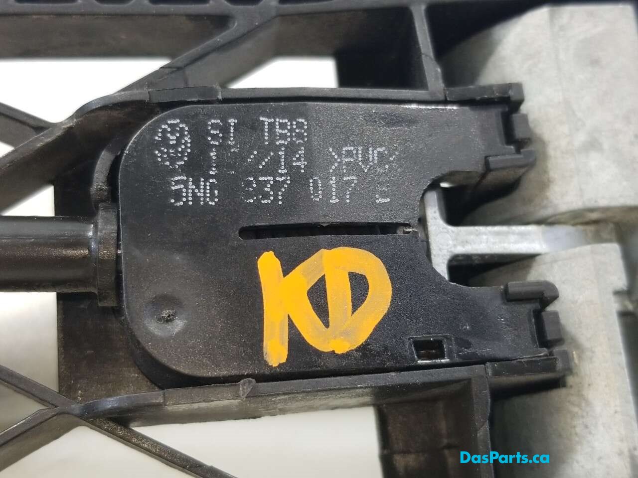 Door Handle LR