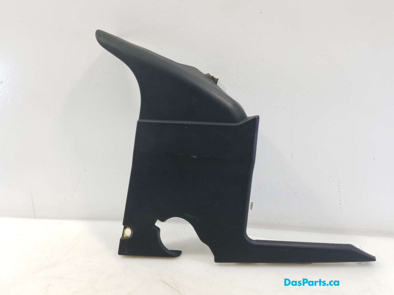 Strut Tower Cover R
