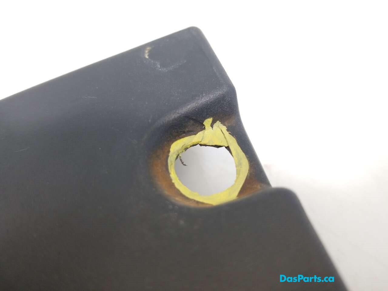 Strut Tower Cover R