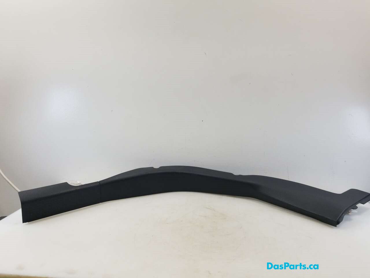 Headliner C-Pillar Trim L