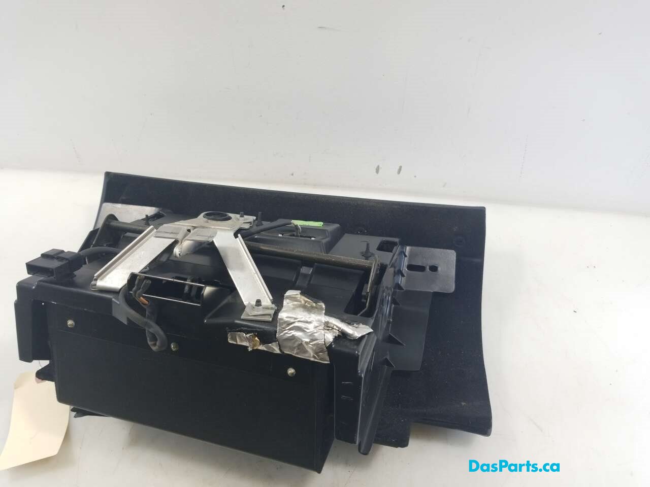 Glovebox