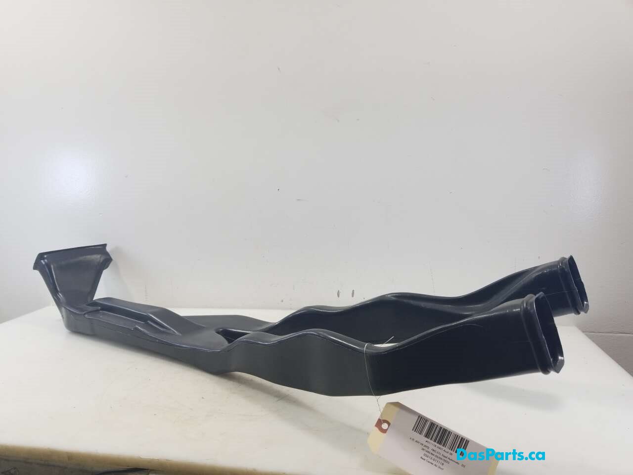 Rear Center Air Duct