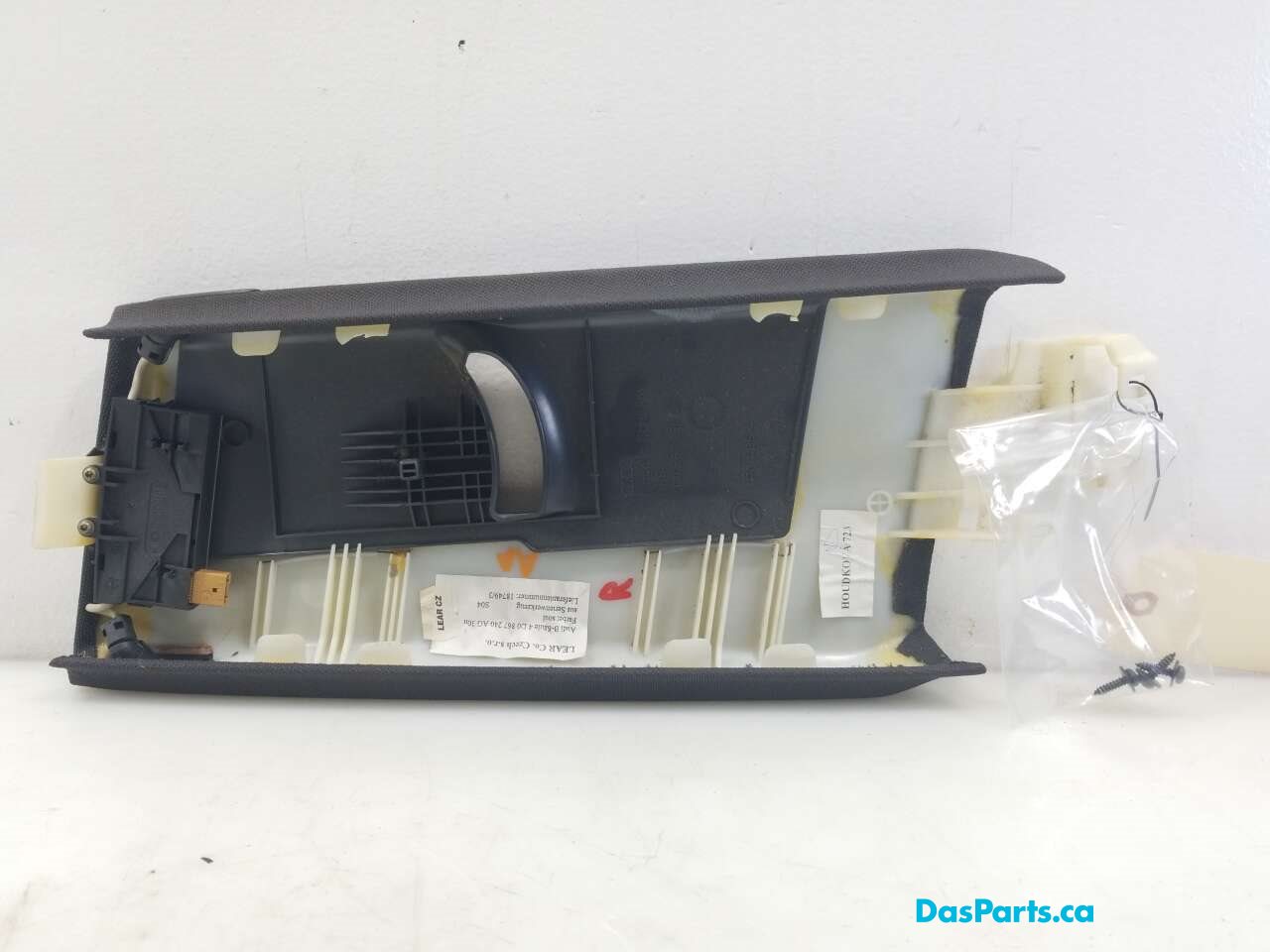 Headliner B-Pillar Trim R