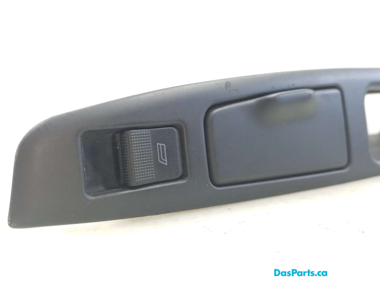 Door Trim LR