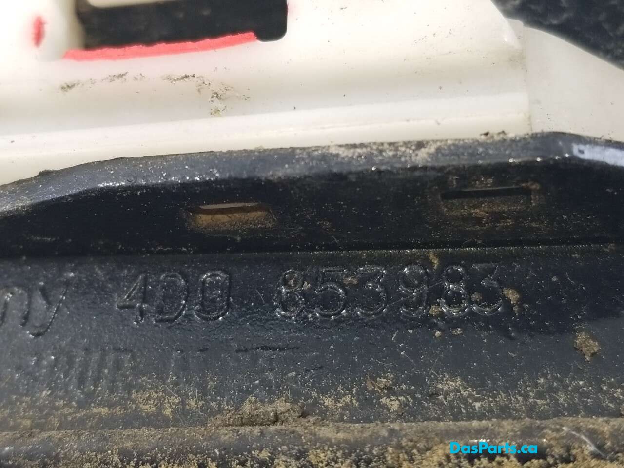 Lower Fender Molding LR 2