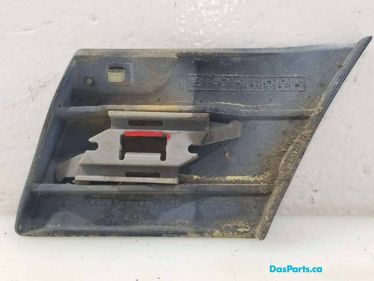 Lower Fender Molding RR 2
