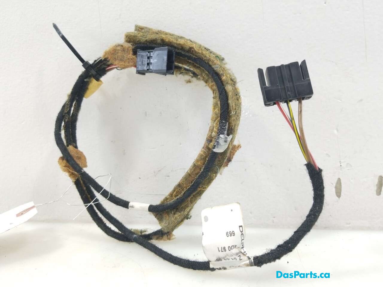Rear Sunshade Harness