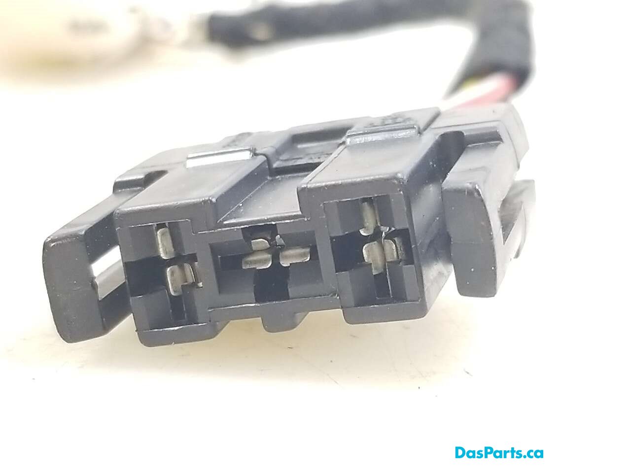 Rear Sunshade Harness
