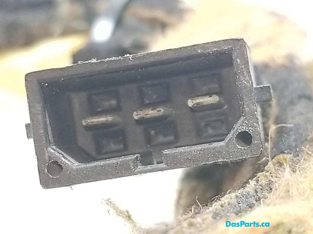 Rear Sunshade Harness