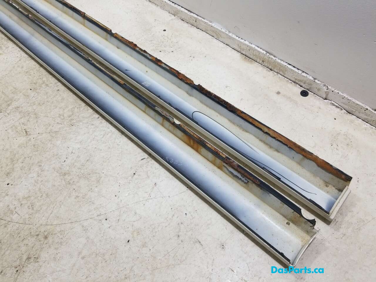 Side Skirt Pair