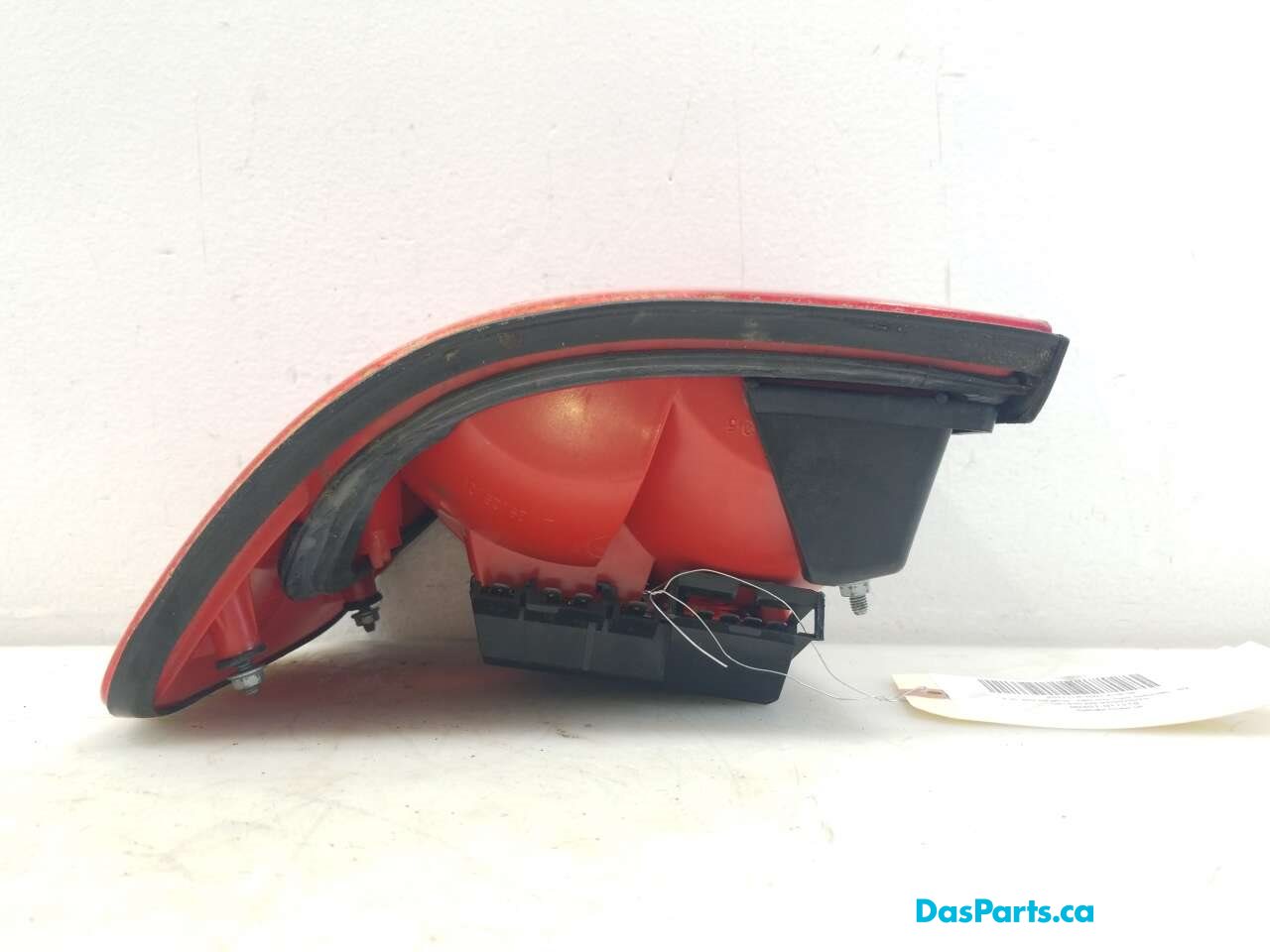 Taillight Outer LR