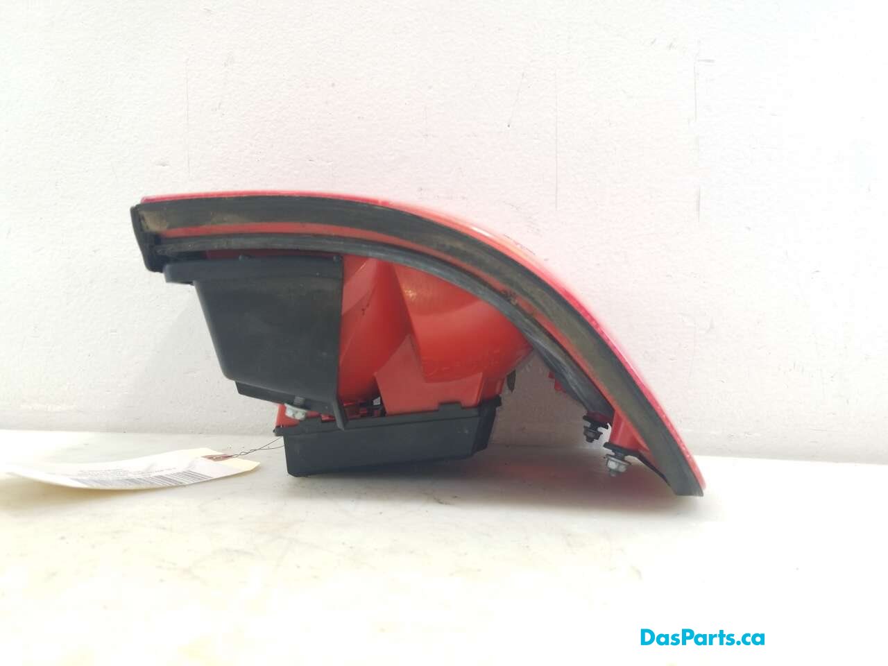Taillight Outer LR