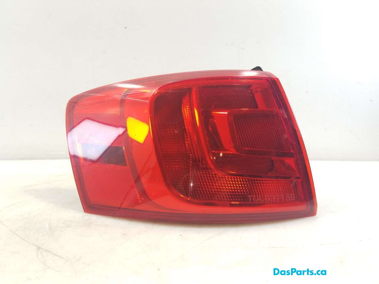 Taillight Outer LR