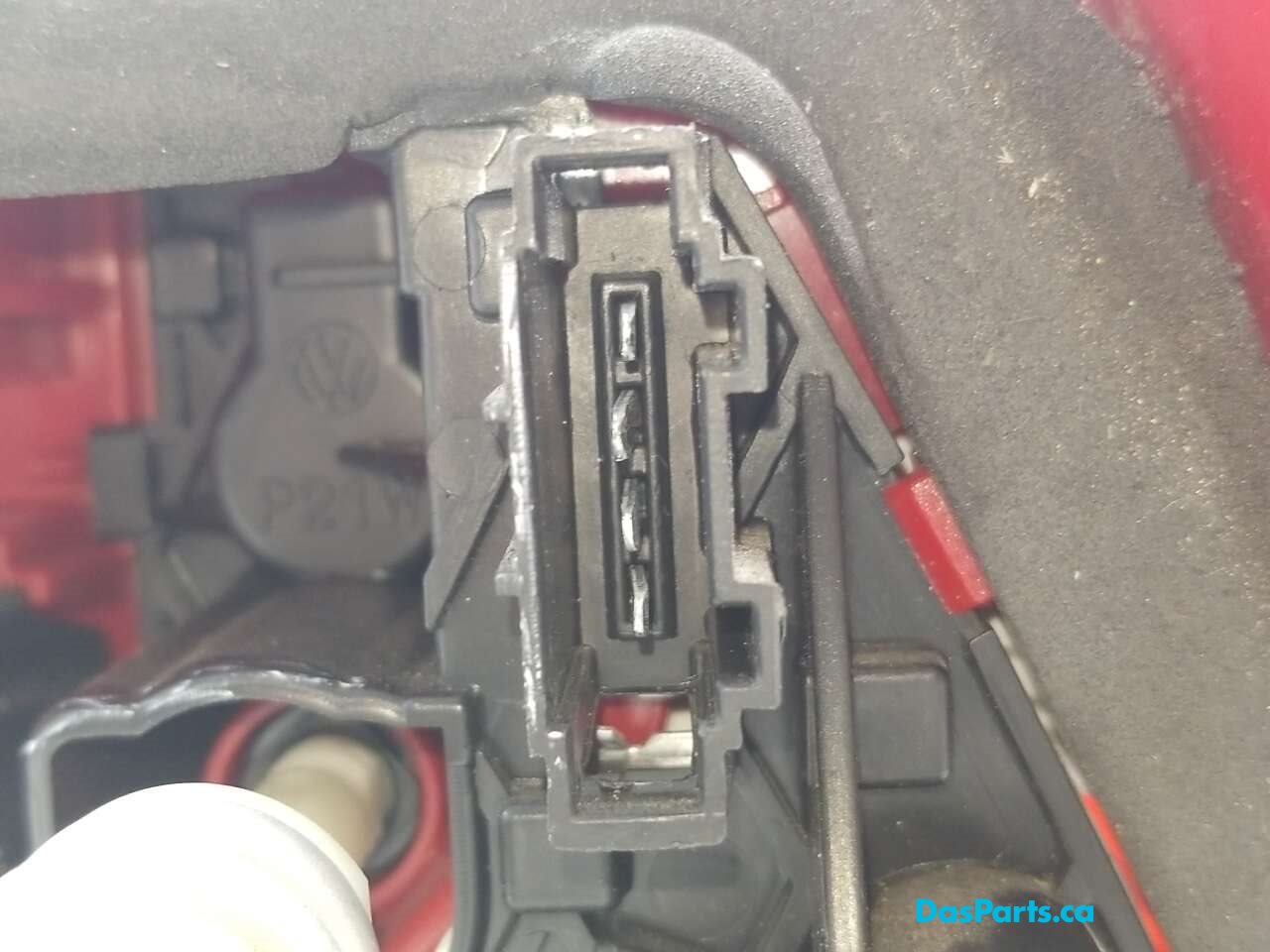 Taillight Outer LR