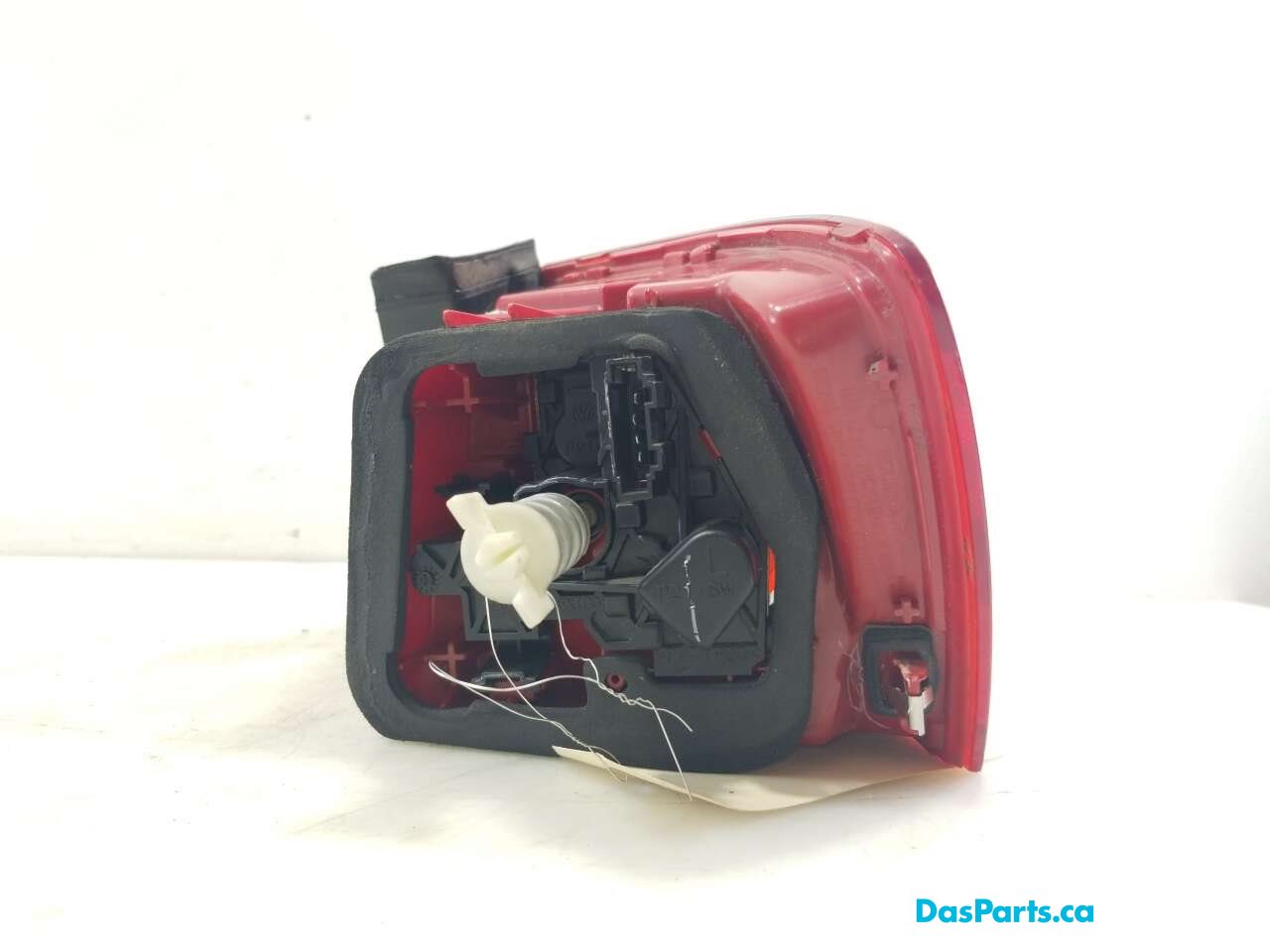 Taillight Outer LR