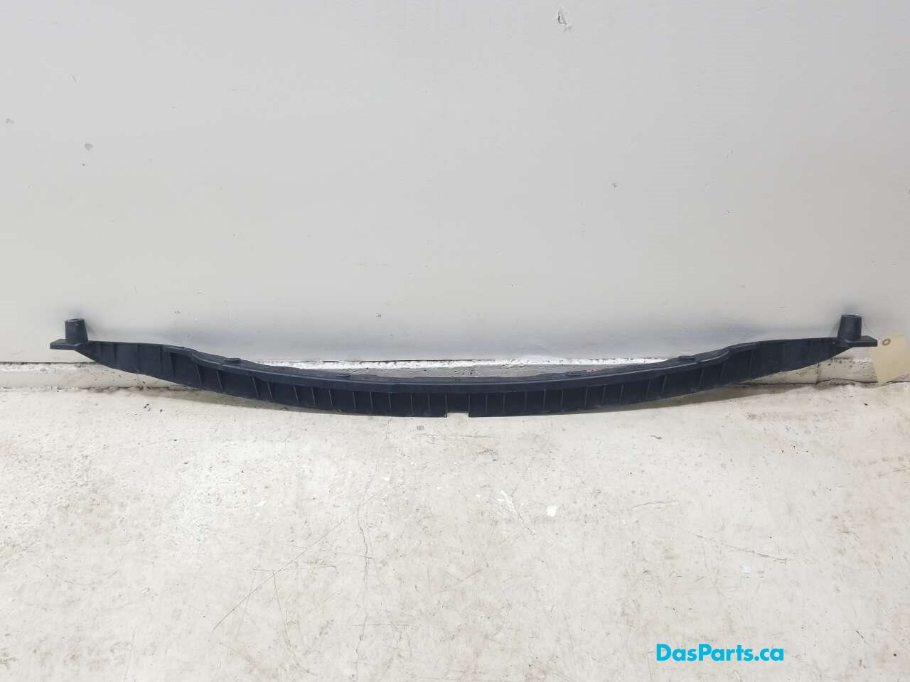 Securing Strip Rear Center