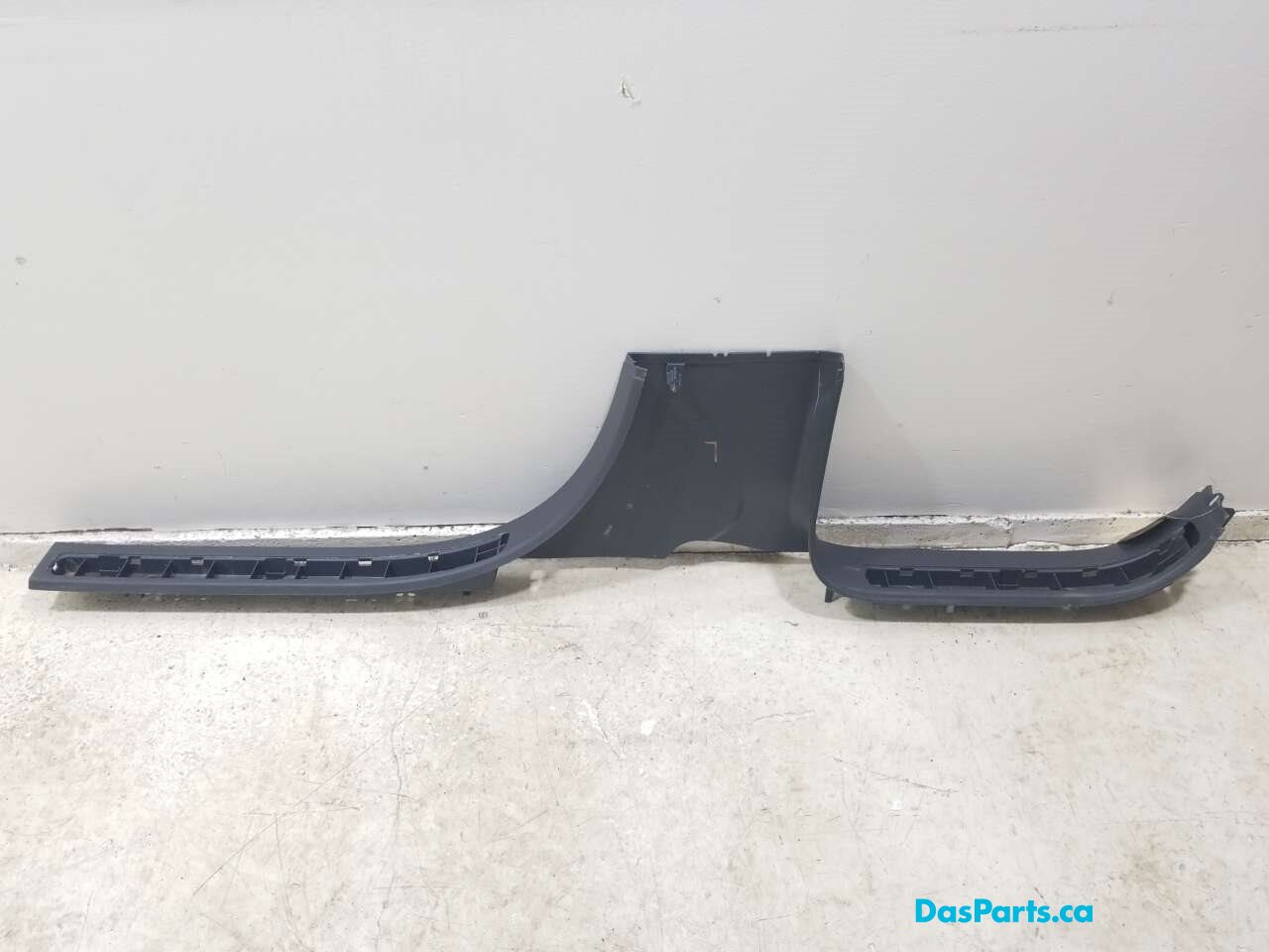 Lower Door Sill Trim LF