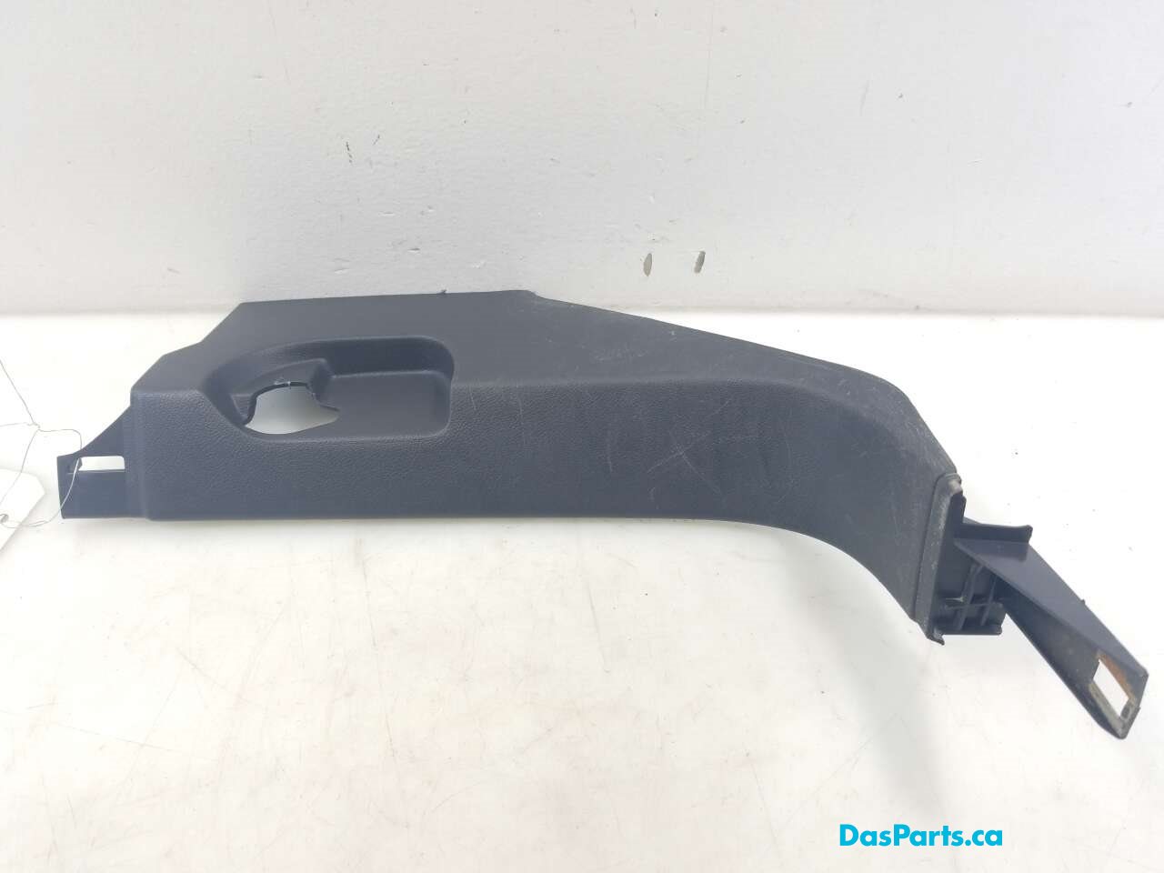 Lower A-Pillar Trim L
