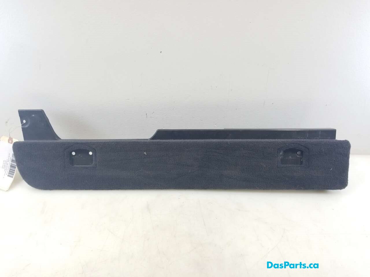 Side Trim Panel R