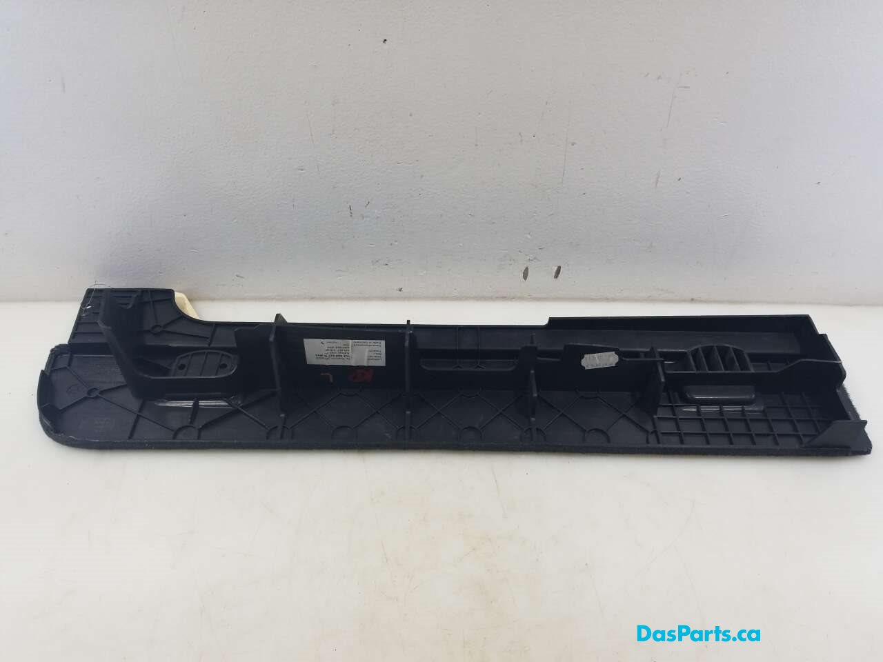 Side Trim Panel L