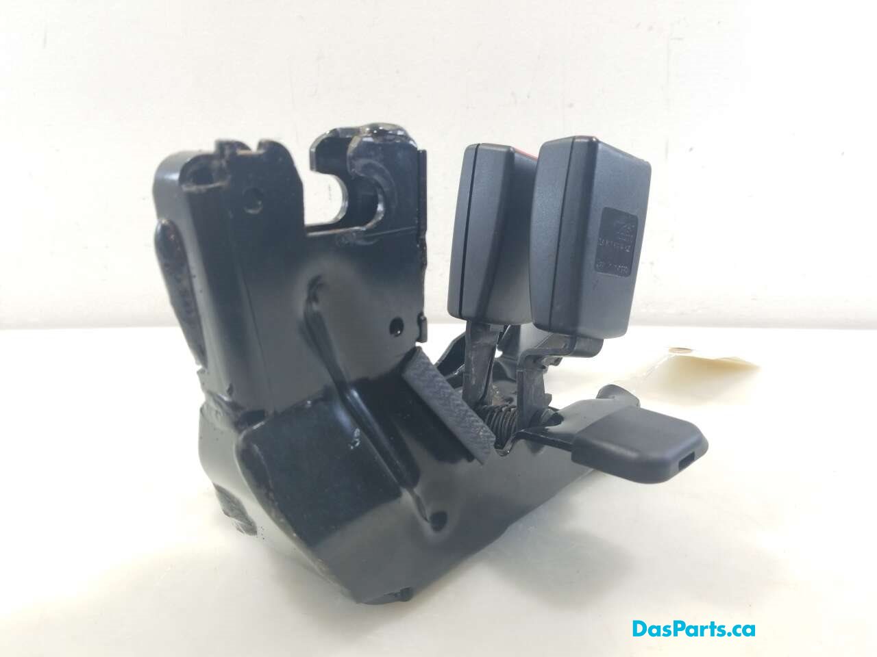 Central Mounting For Split Backrest