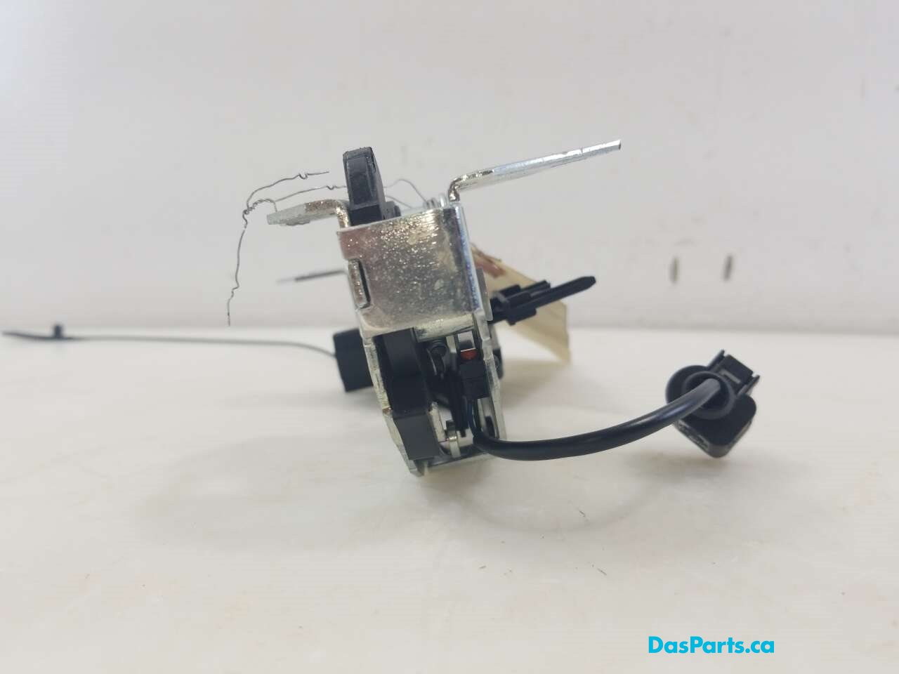 Tailgate Latch & Window Lock Actuator Assembly