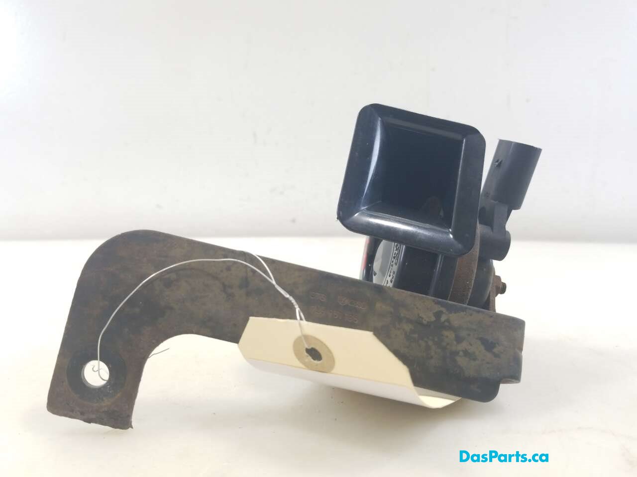Horn Low Tone