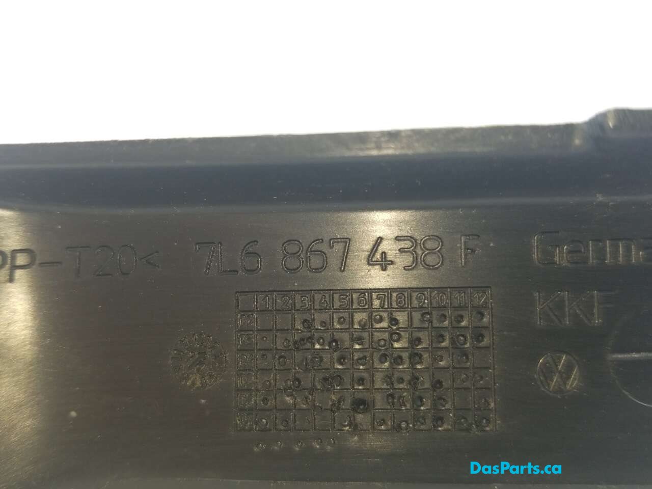 Luggage Compartment Hinge Cover R