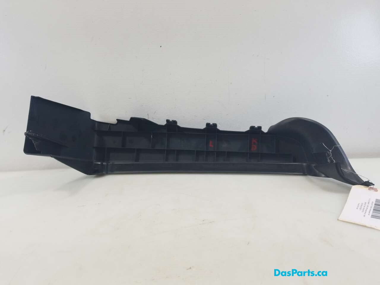 Trunk Trim Left