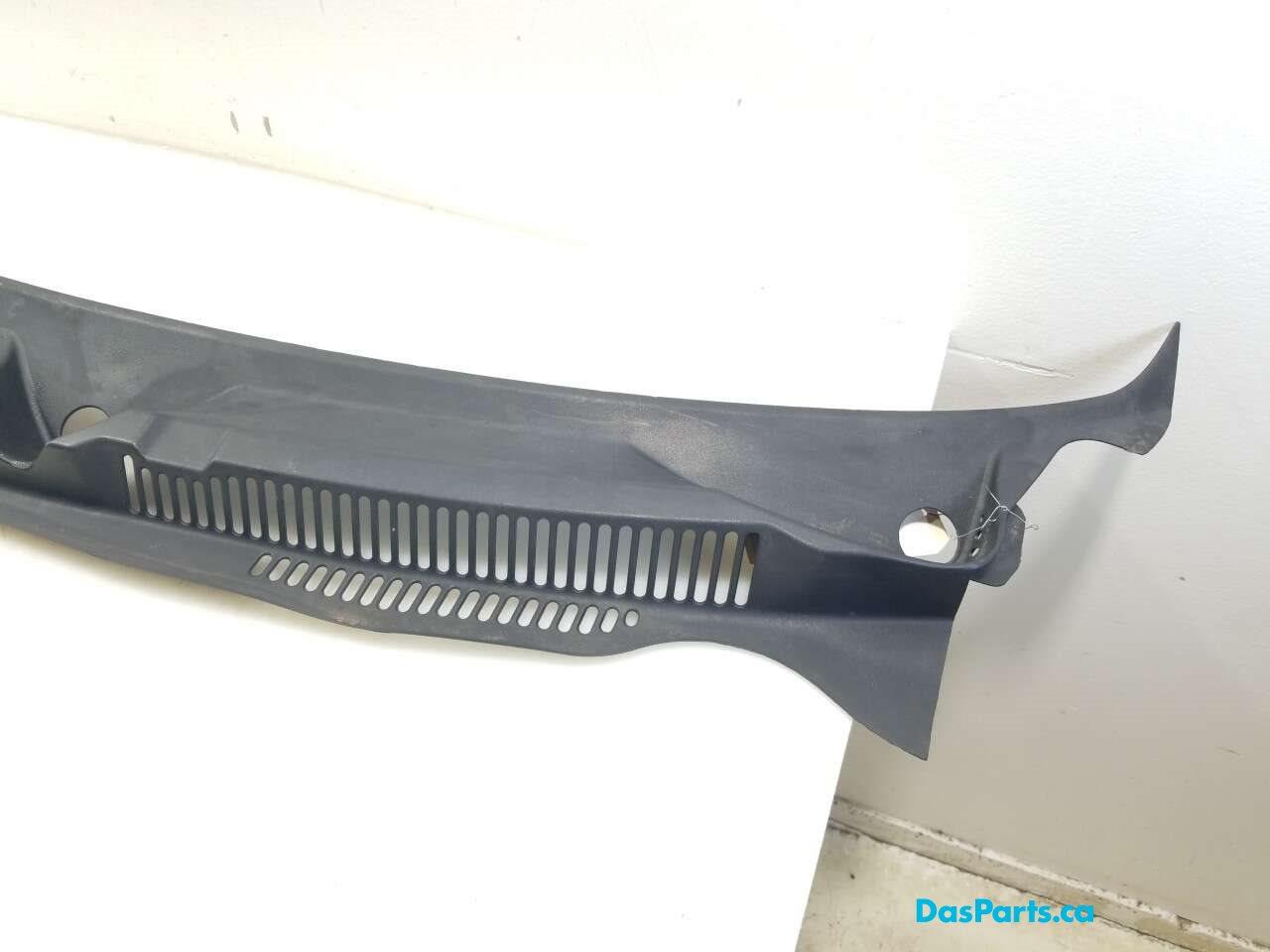 Wiper Cowl