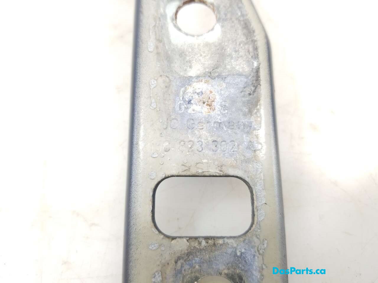 Hood Hinge R