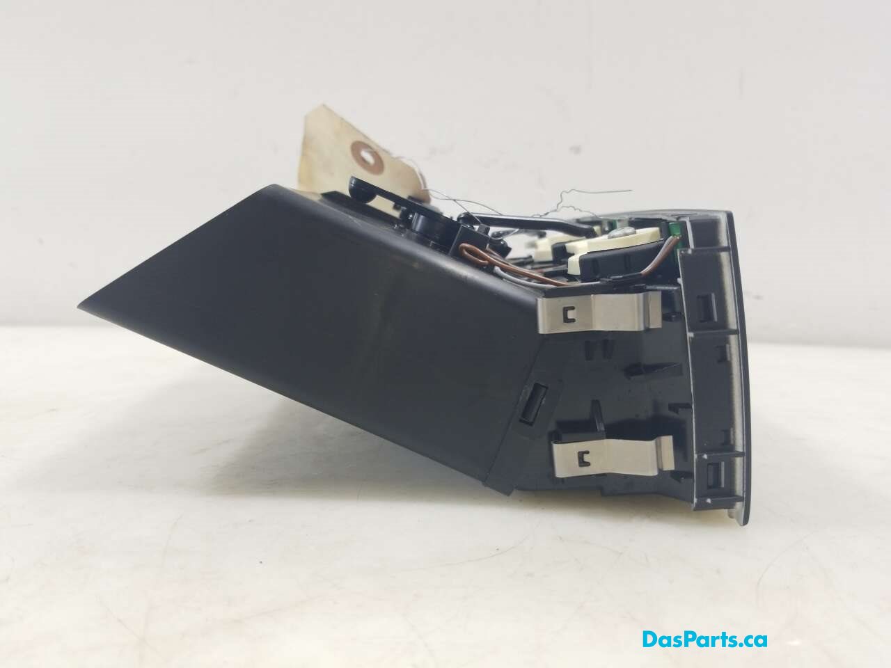 Rear Center Console Vent