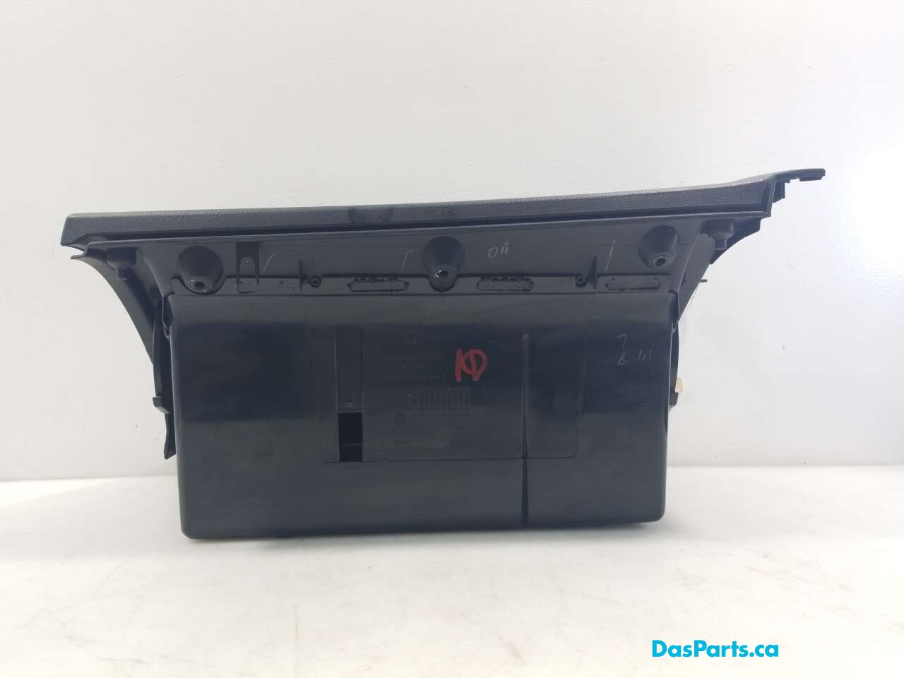 Glovebox
