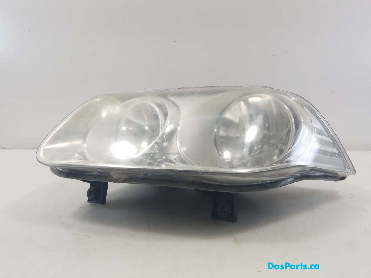 Headlight LF