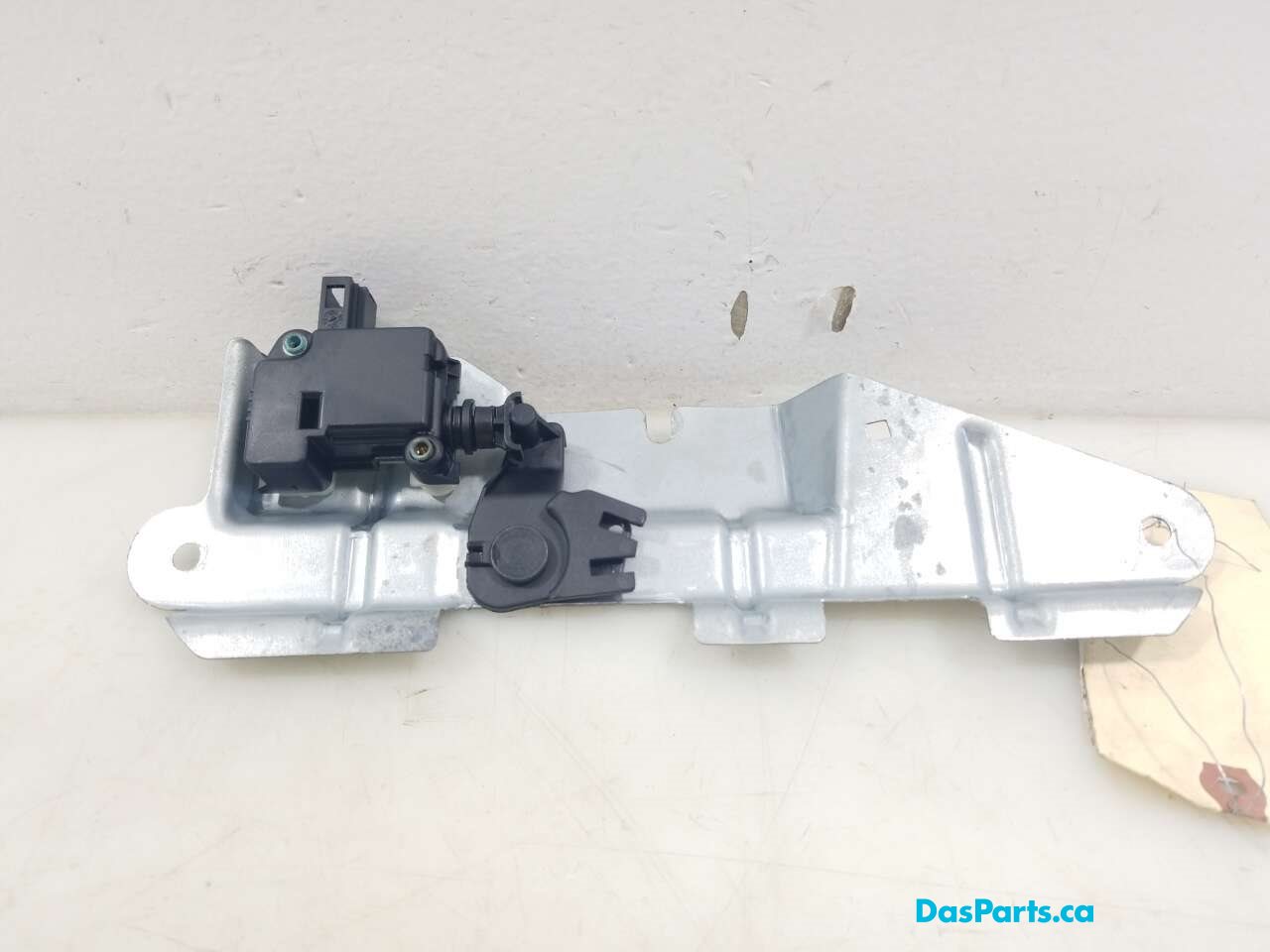 Trunk Latch Bracket