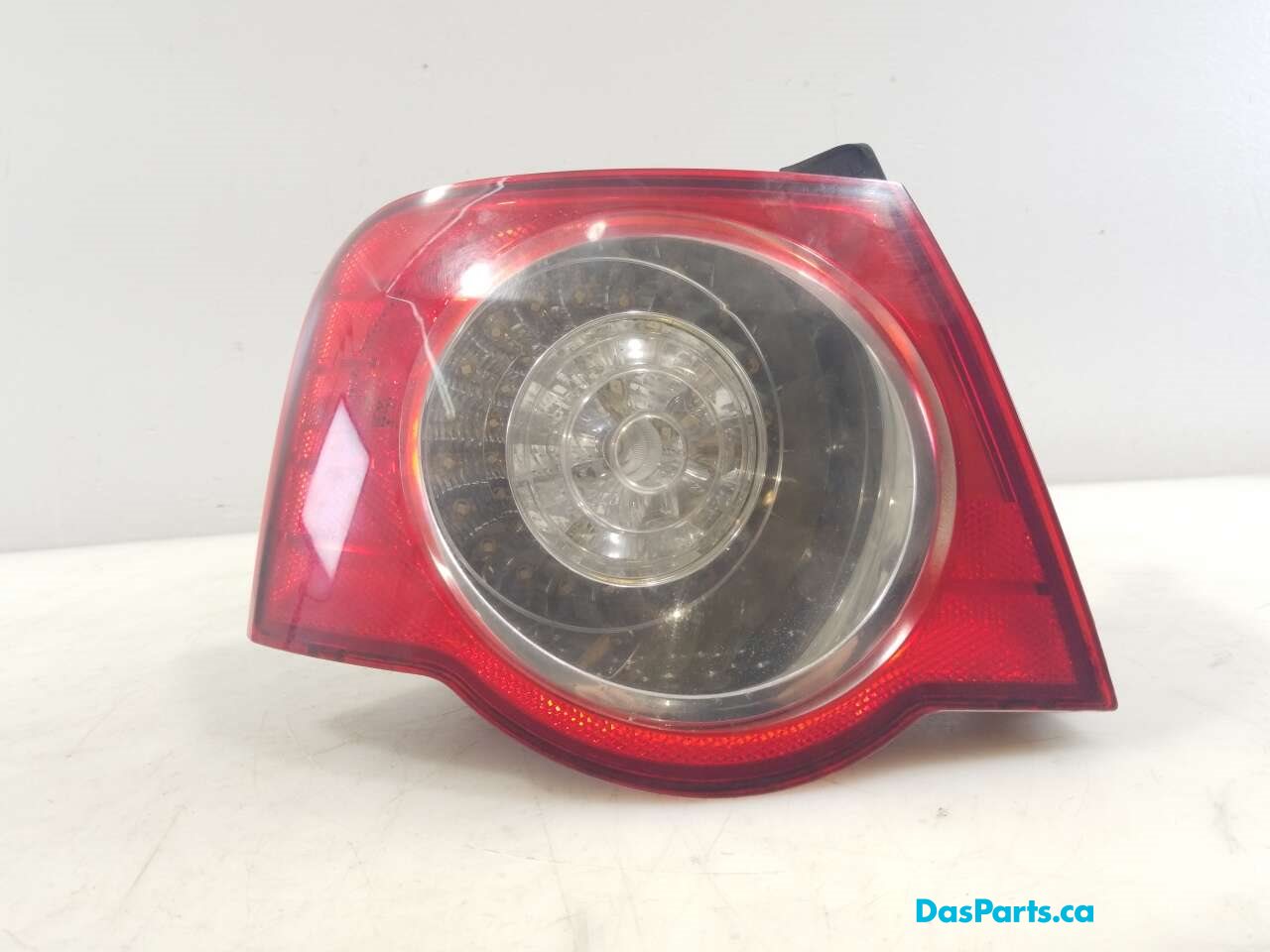 Taillight Outer LR