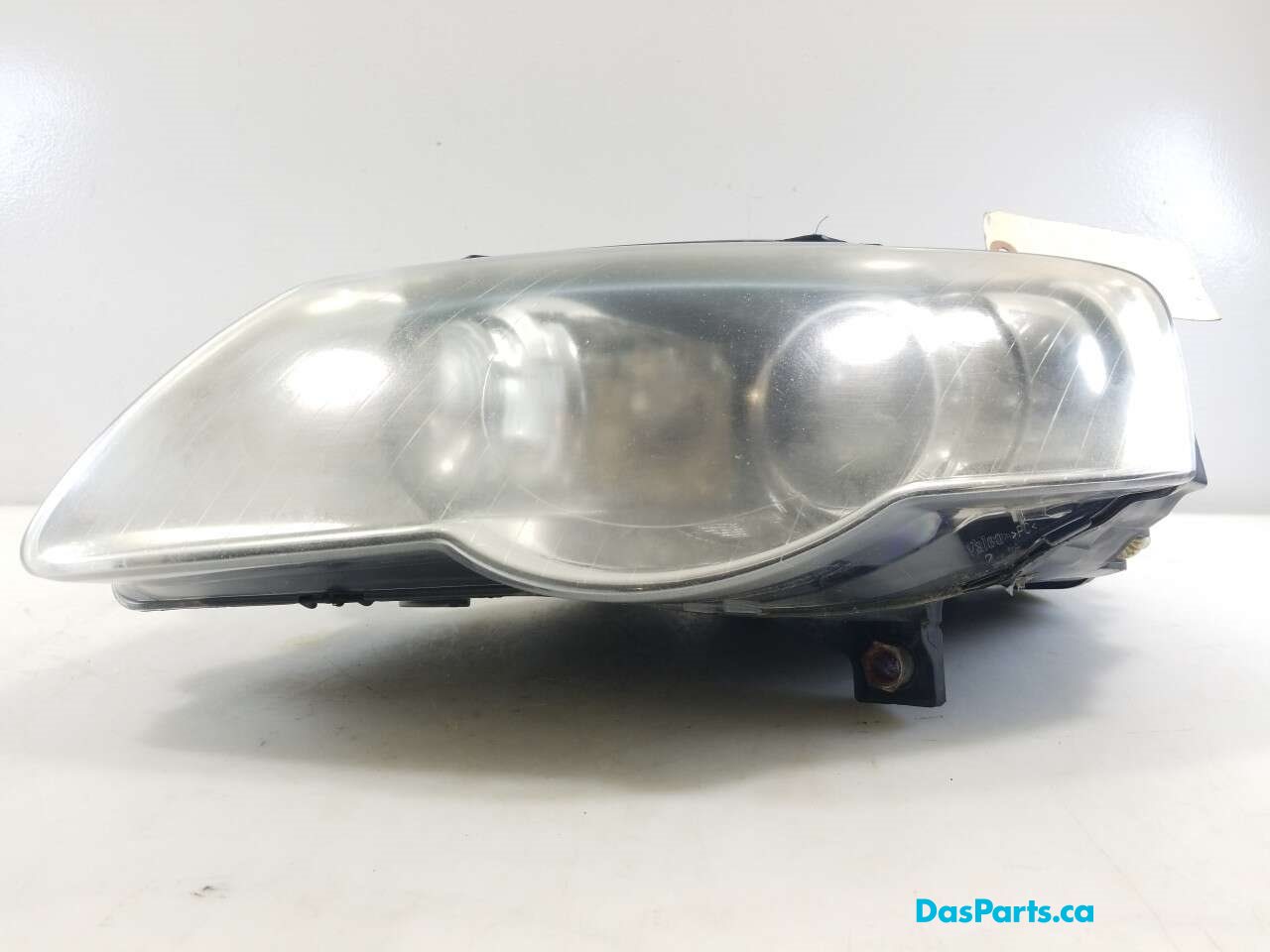 Headlight LF