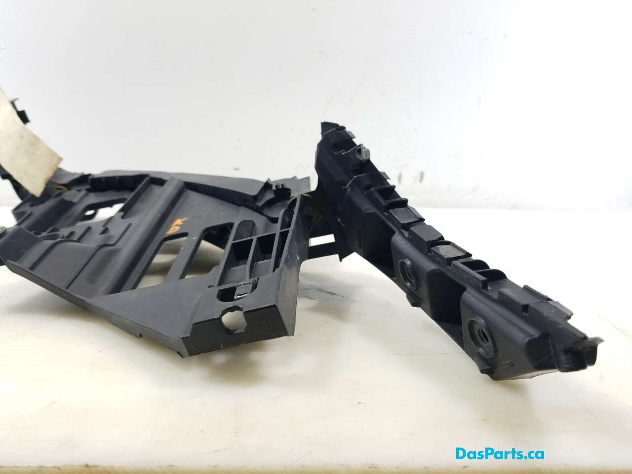 Headlight Bracket R