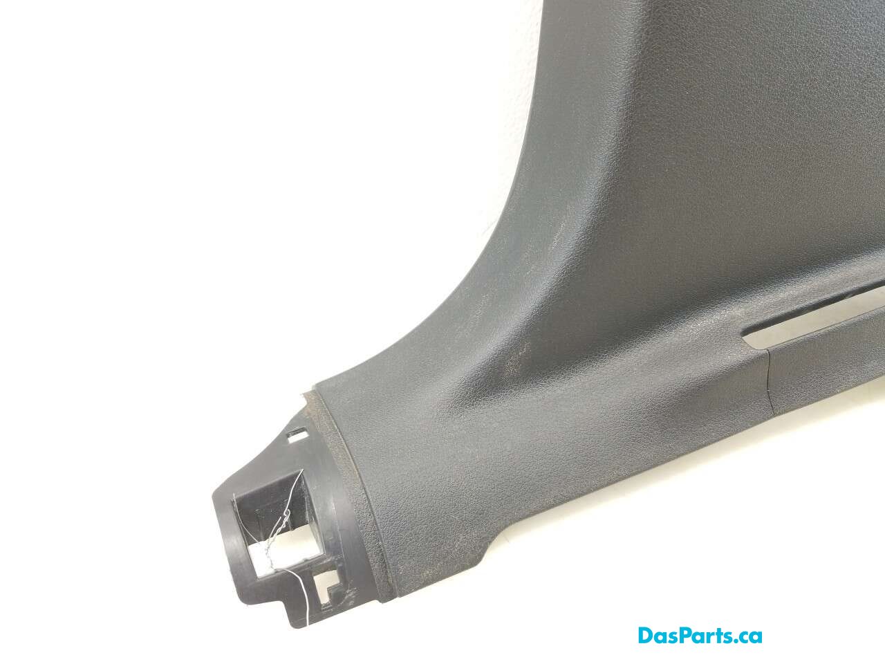 Lower B-Pillar Trim R