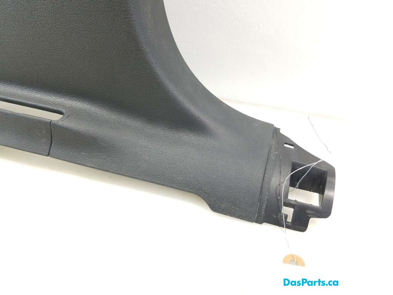 Lower B-Pillar Trim L