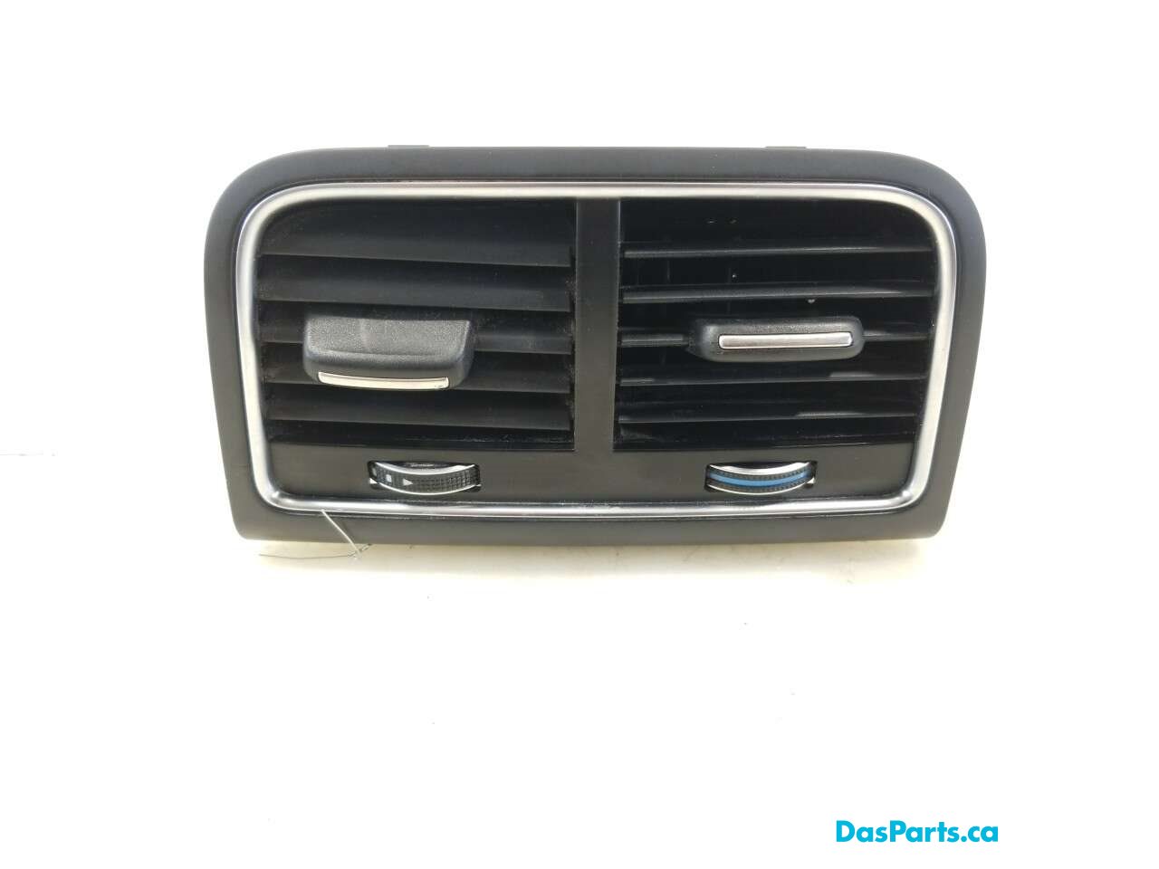 Rear Center Console Vent