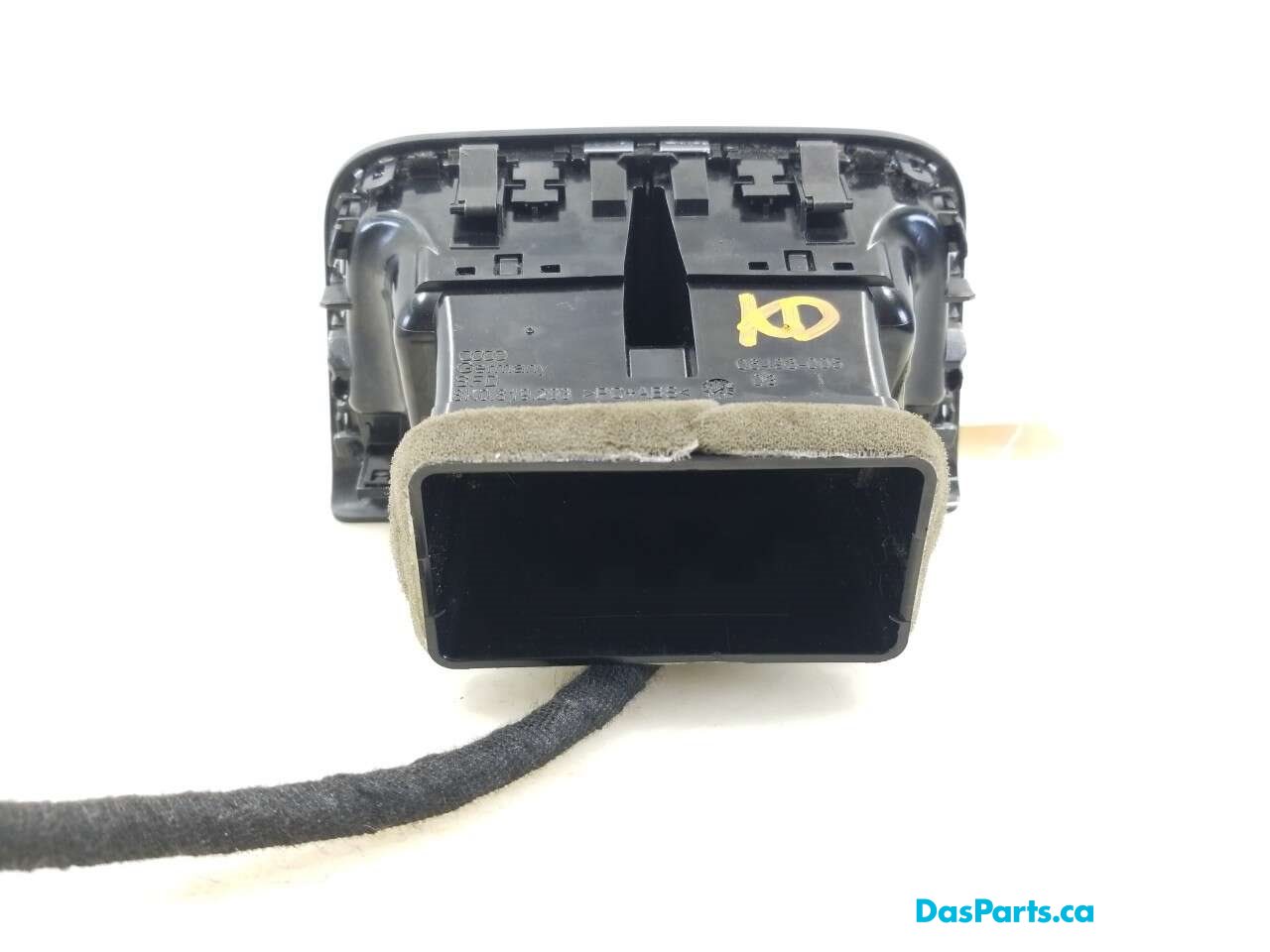 Rear Center Console Vent