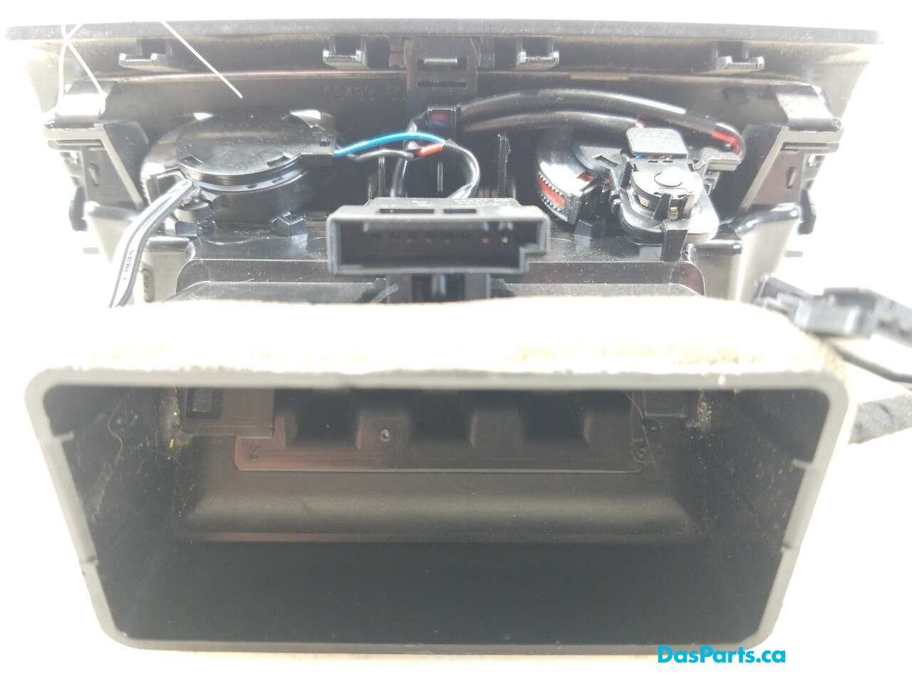 Rear Center Console Vent