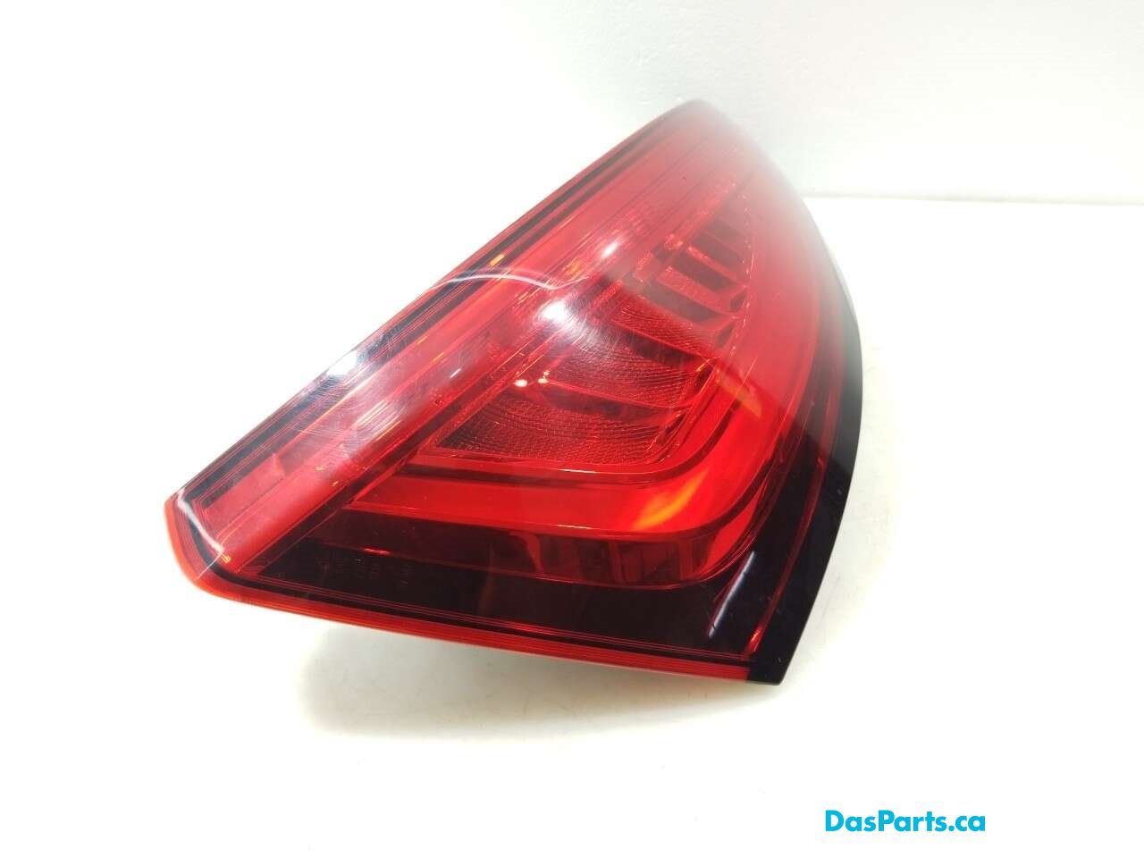 Taillight Outer LR