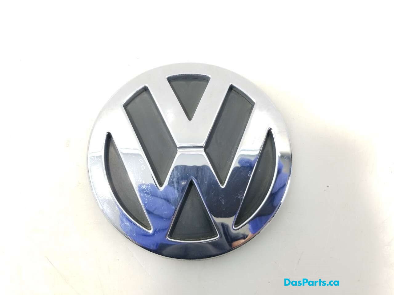 Trunk Emblem 3
