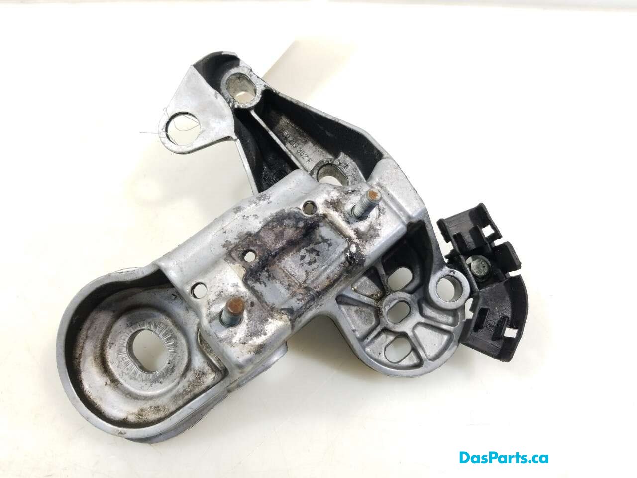 Engine Bracket R