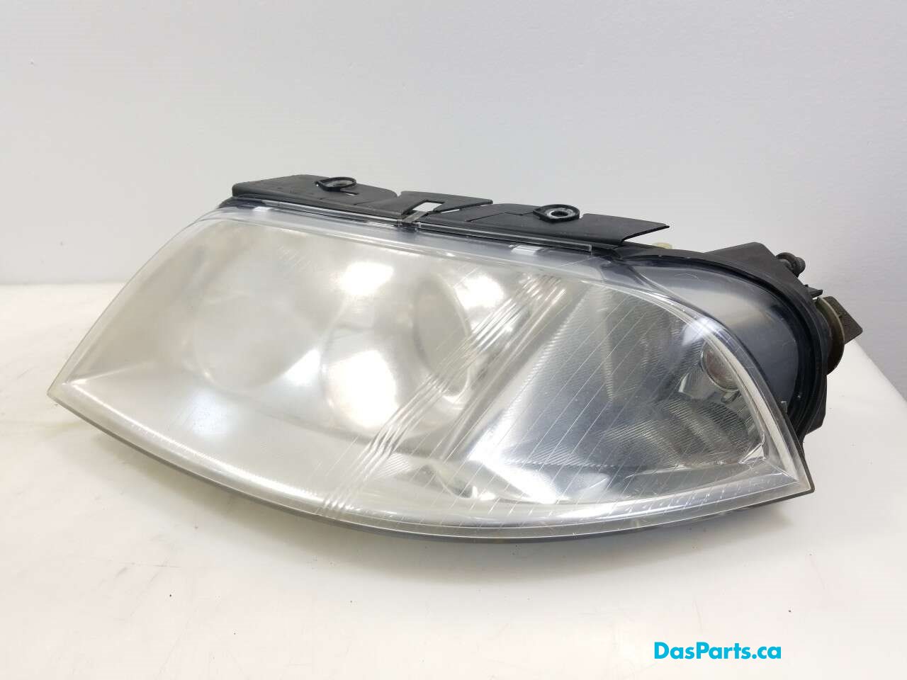 Headlight LF