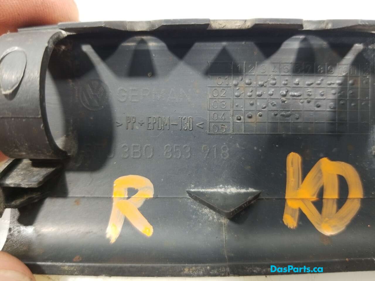 Rocker End Cap R