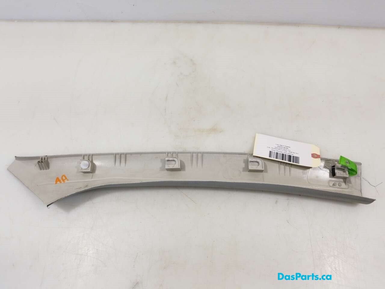 Headliner A-Pillar Trim L