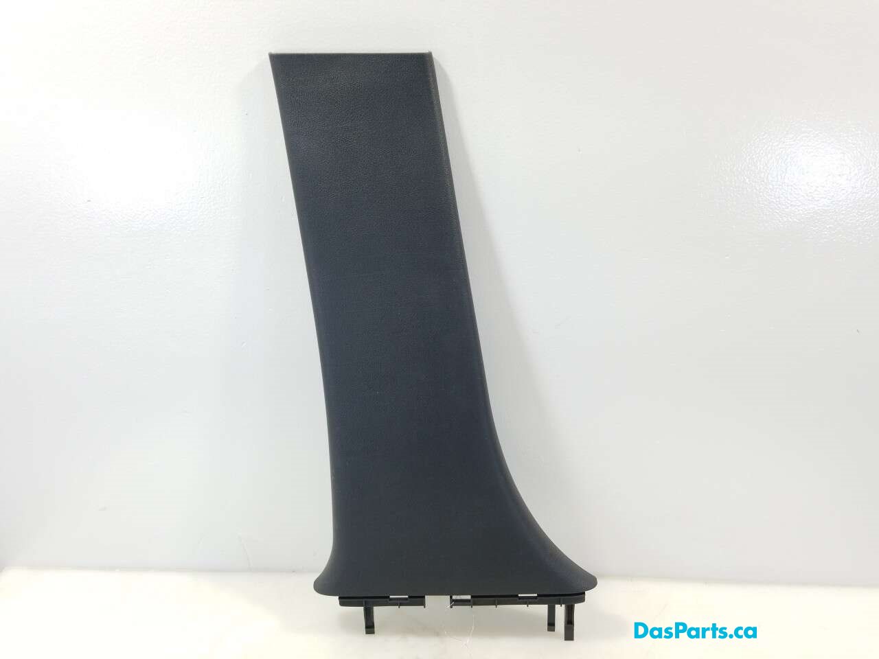 Lower B-Pillar Trim L